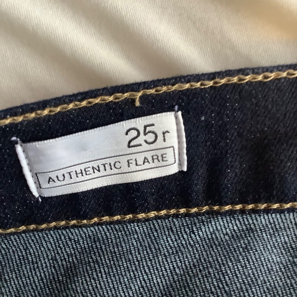 NWT Gap 1969 Indigo Wash Authentic Flare Jeans Sz 25r Sz 0 - Picture 4 of 9